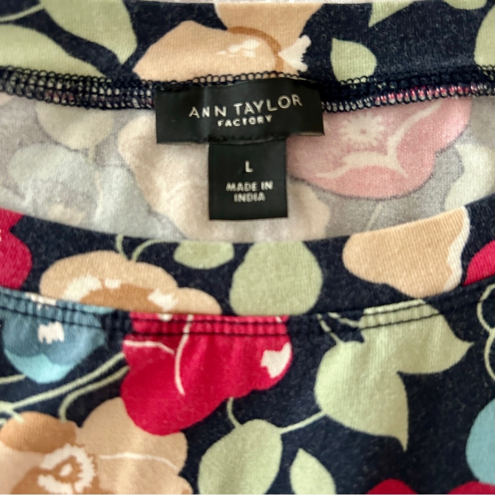 Ann Taylor Floral Print Tee Shirt - Picture 2 of 4
